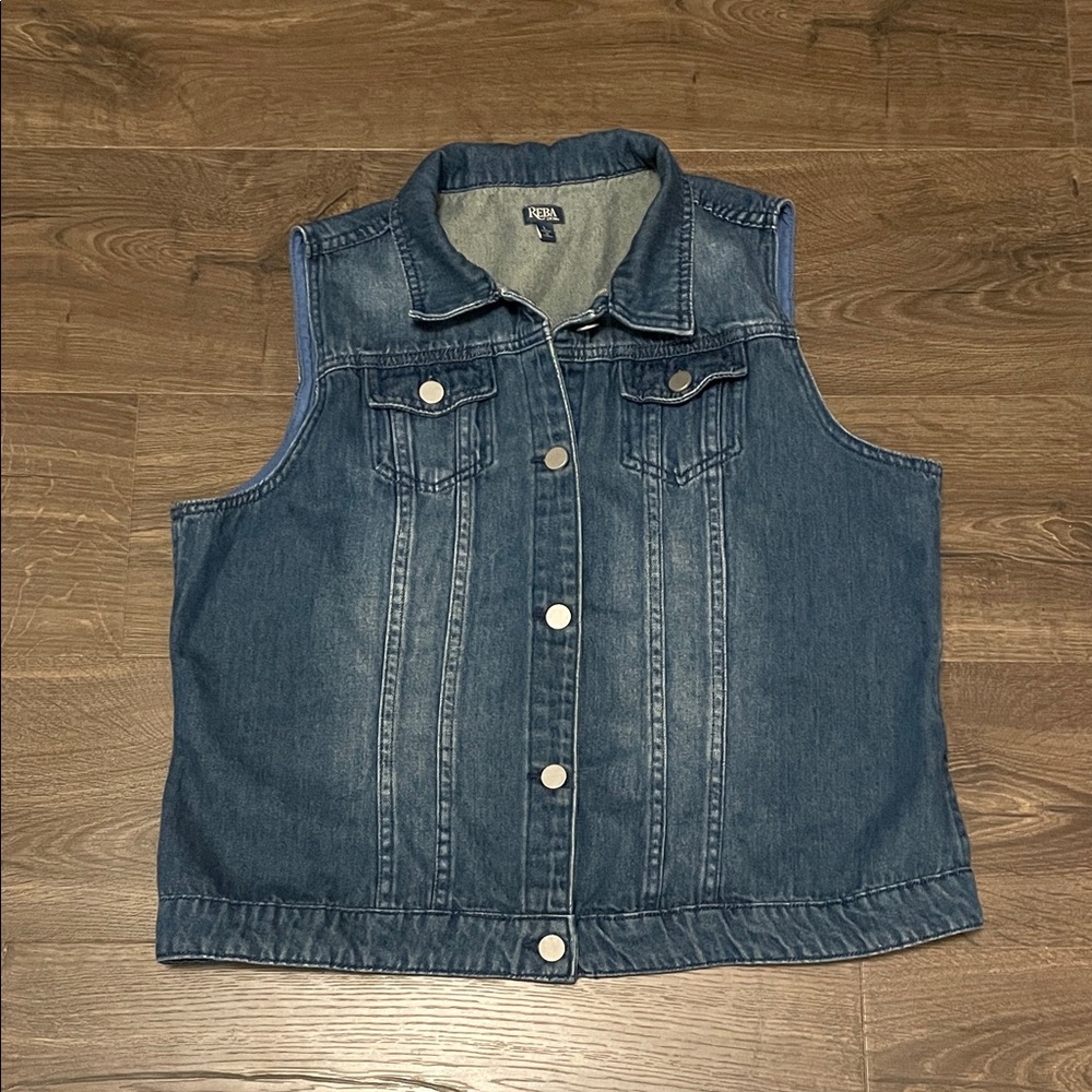 Women’s Reba Denim Vest, Blue Western Button Up Vest 100% Cotton Size Large